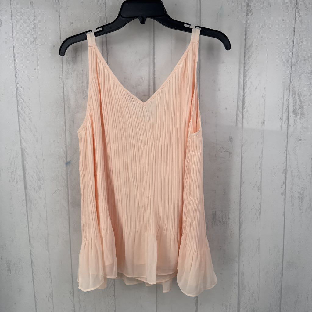 R59 L lace trim pleated tank
