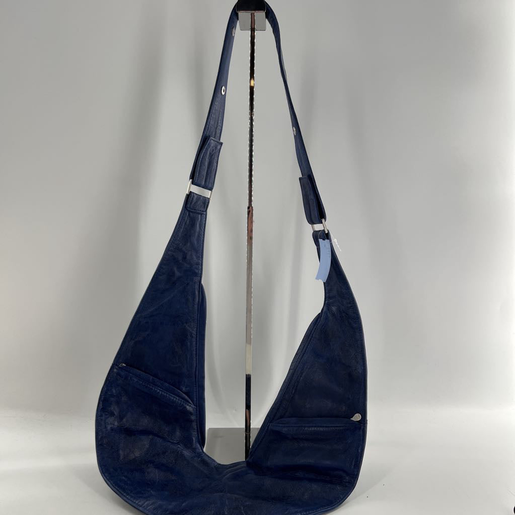 leather sling bag