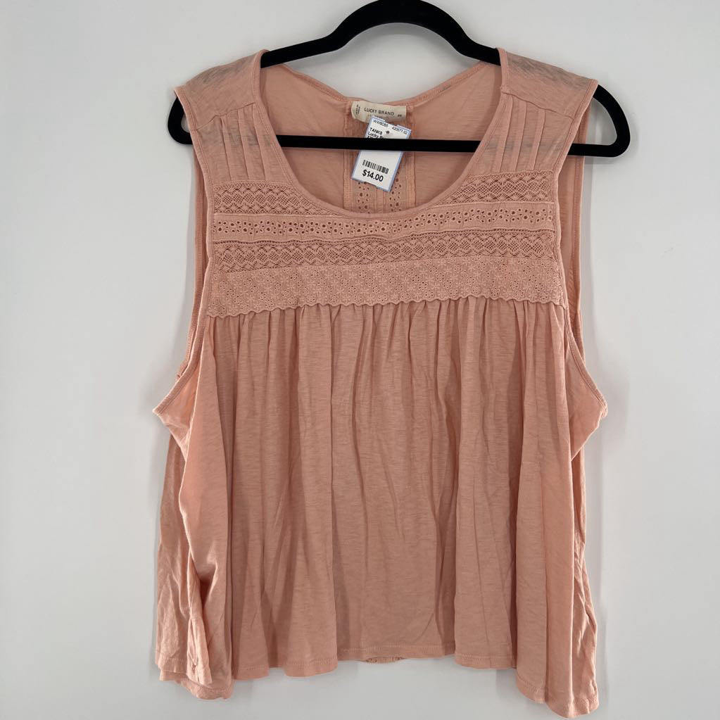 XXL pleated crop tank