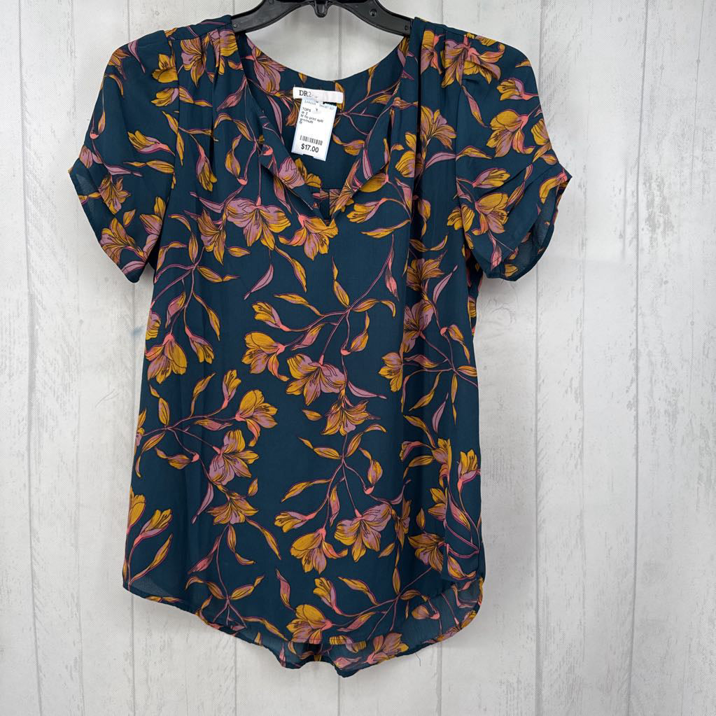 M flo print split neck s/s top