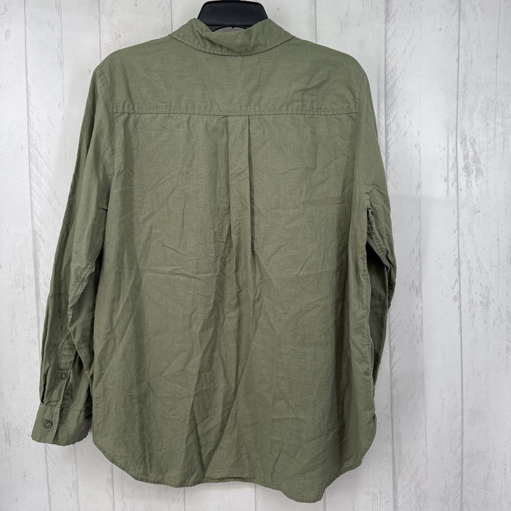 M button down l/s top