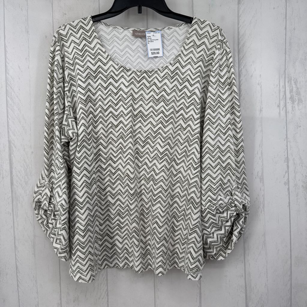 XL chevron print tab slv tee