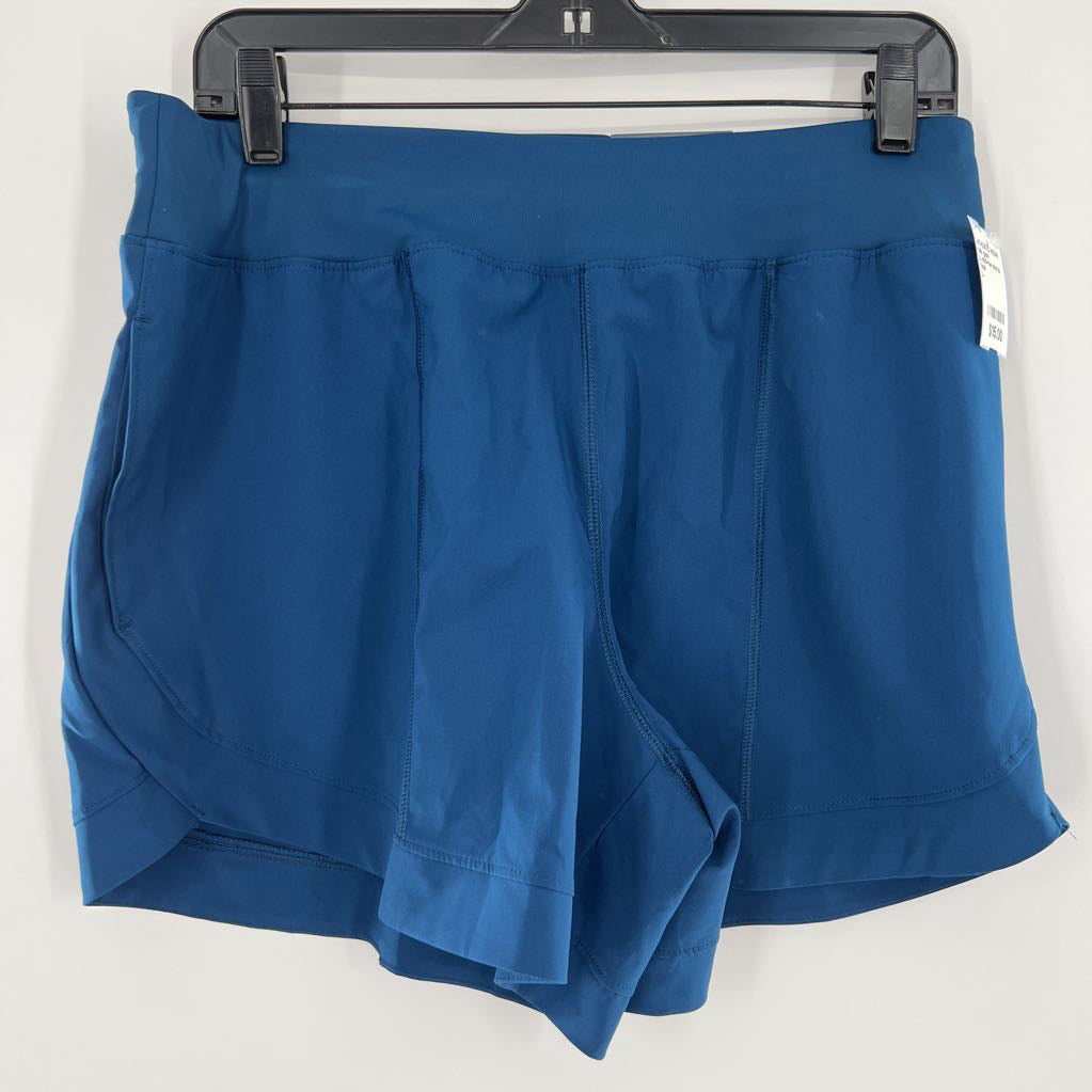 L mid-rise shorts