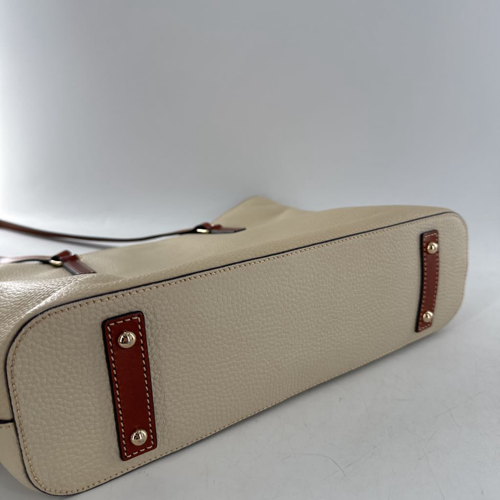 pebbled top zip tote