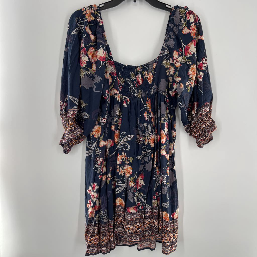 XL flo print split neck elbow slv dress