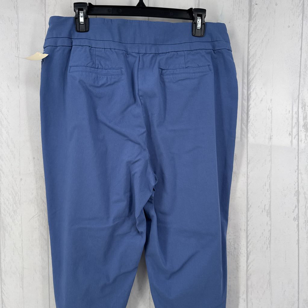 14 pull-on stretch capris