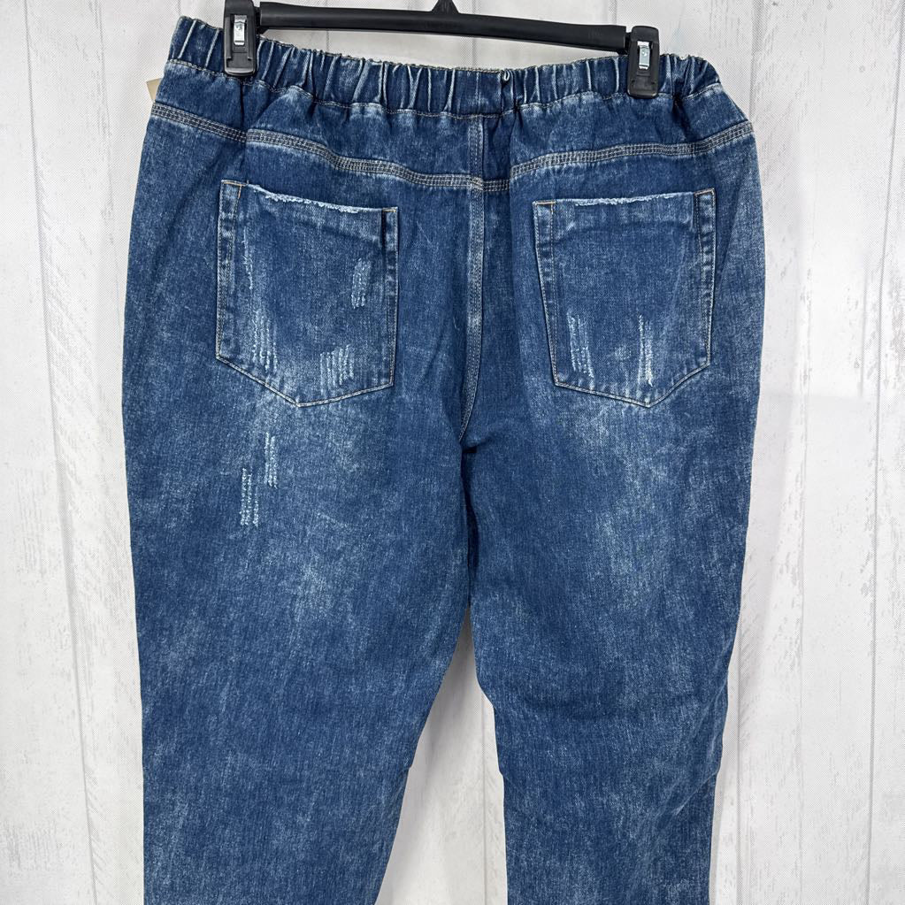 2XL pull-on distressed jeans
