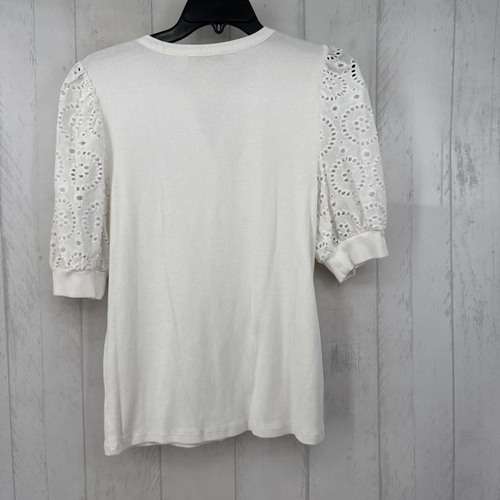L ribbed button front eyelet slv top