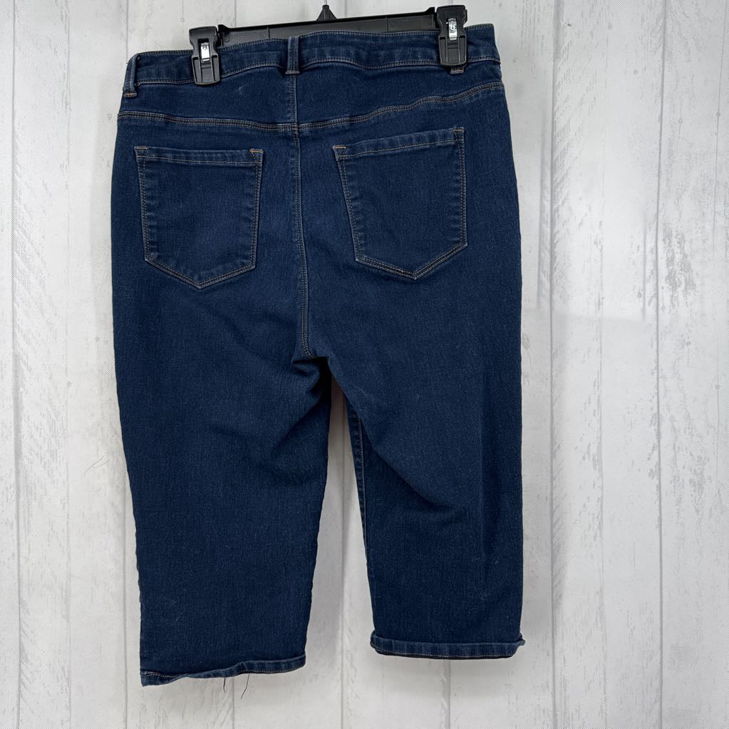 14 denim capris