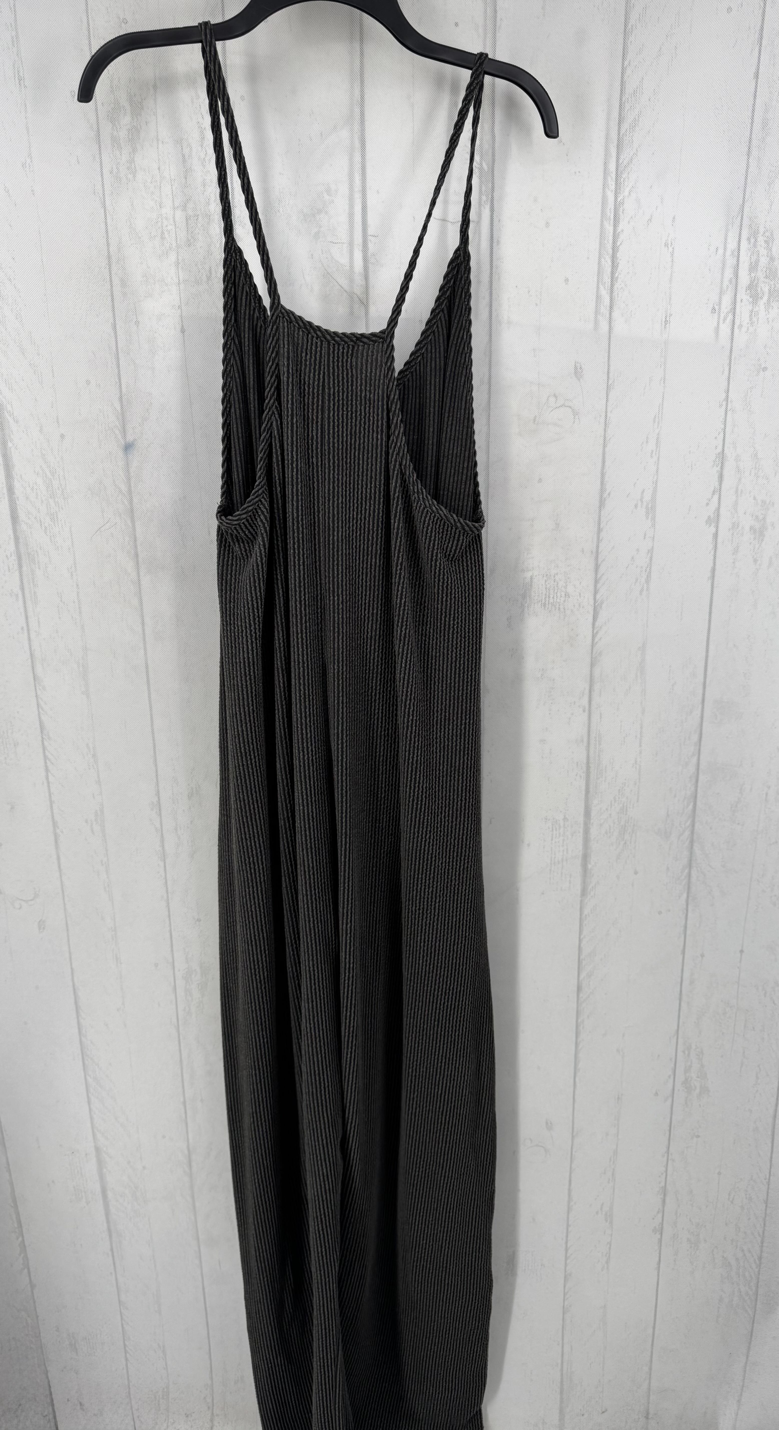 Ribbed Knit Sleeveless Jumpsuit w/ Pockets
