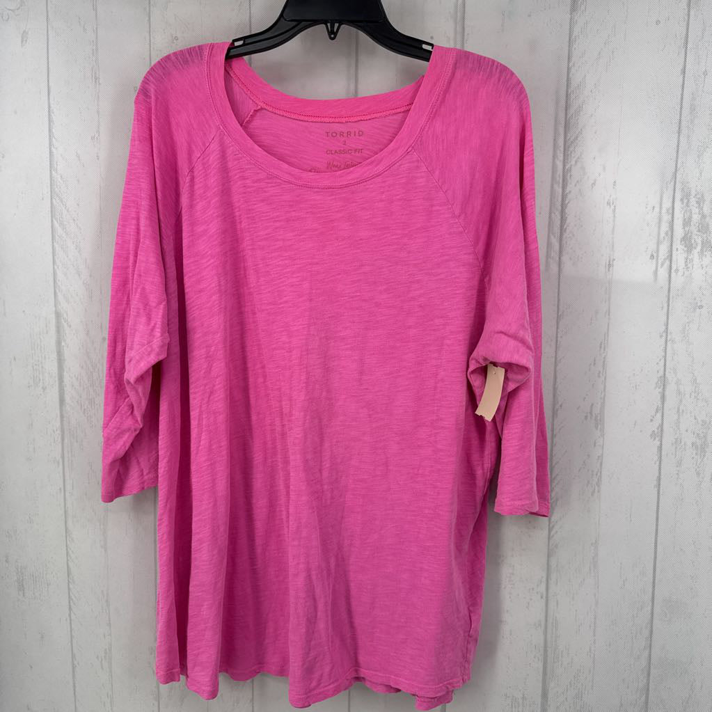 Classic Fit Raglan Elbow Length Sleeve Top
