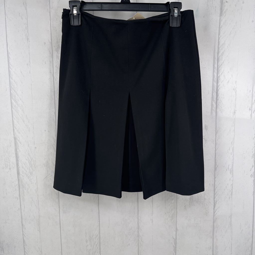 4 pleated skirt
