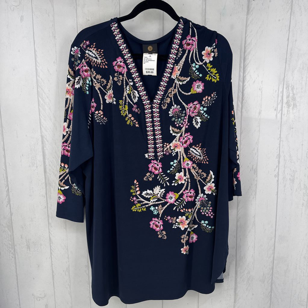 4X flo embelished v-neck 3/4 slv top