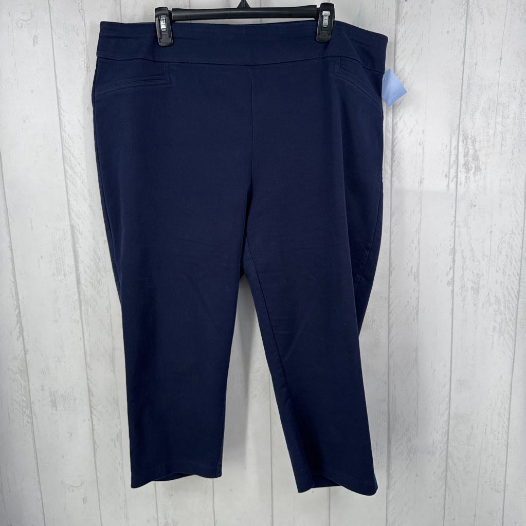 18w pull-on capris