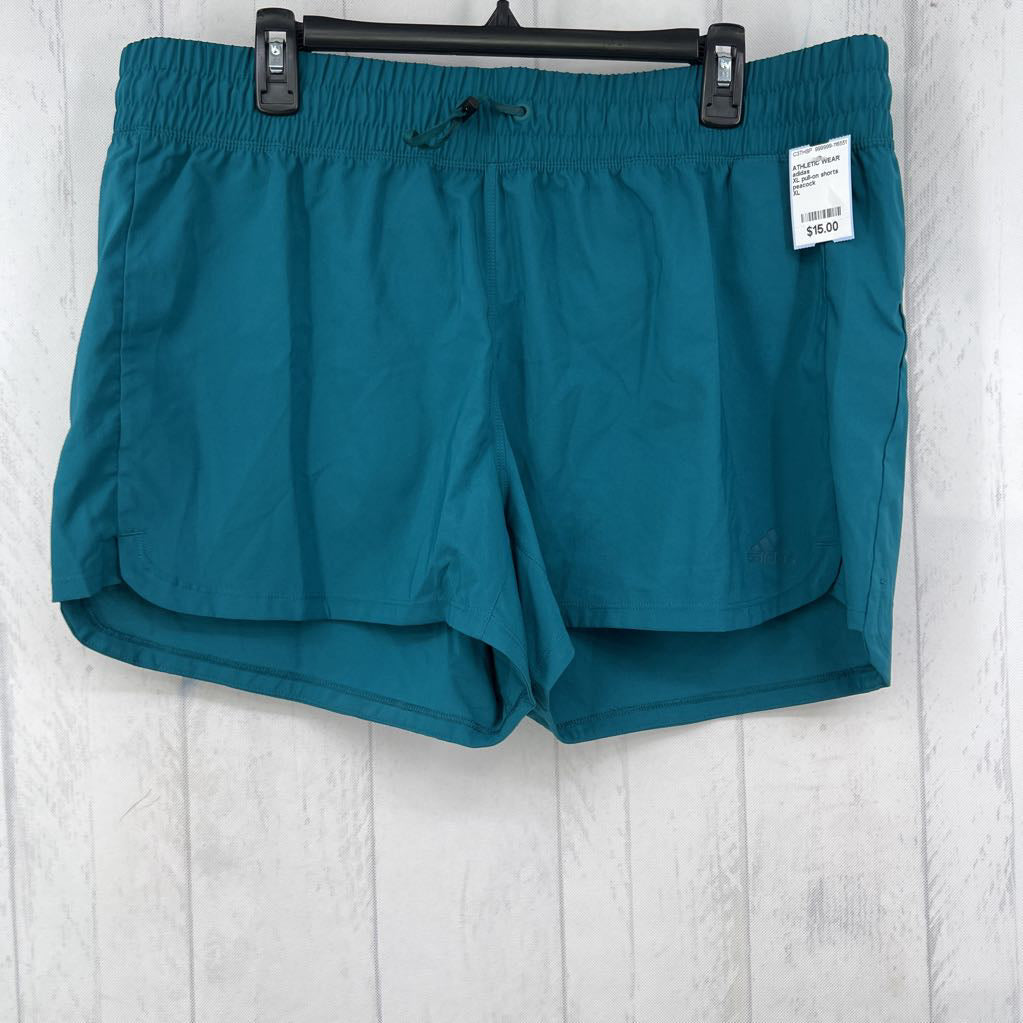 XL pull-on shorts