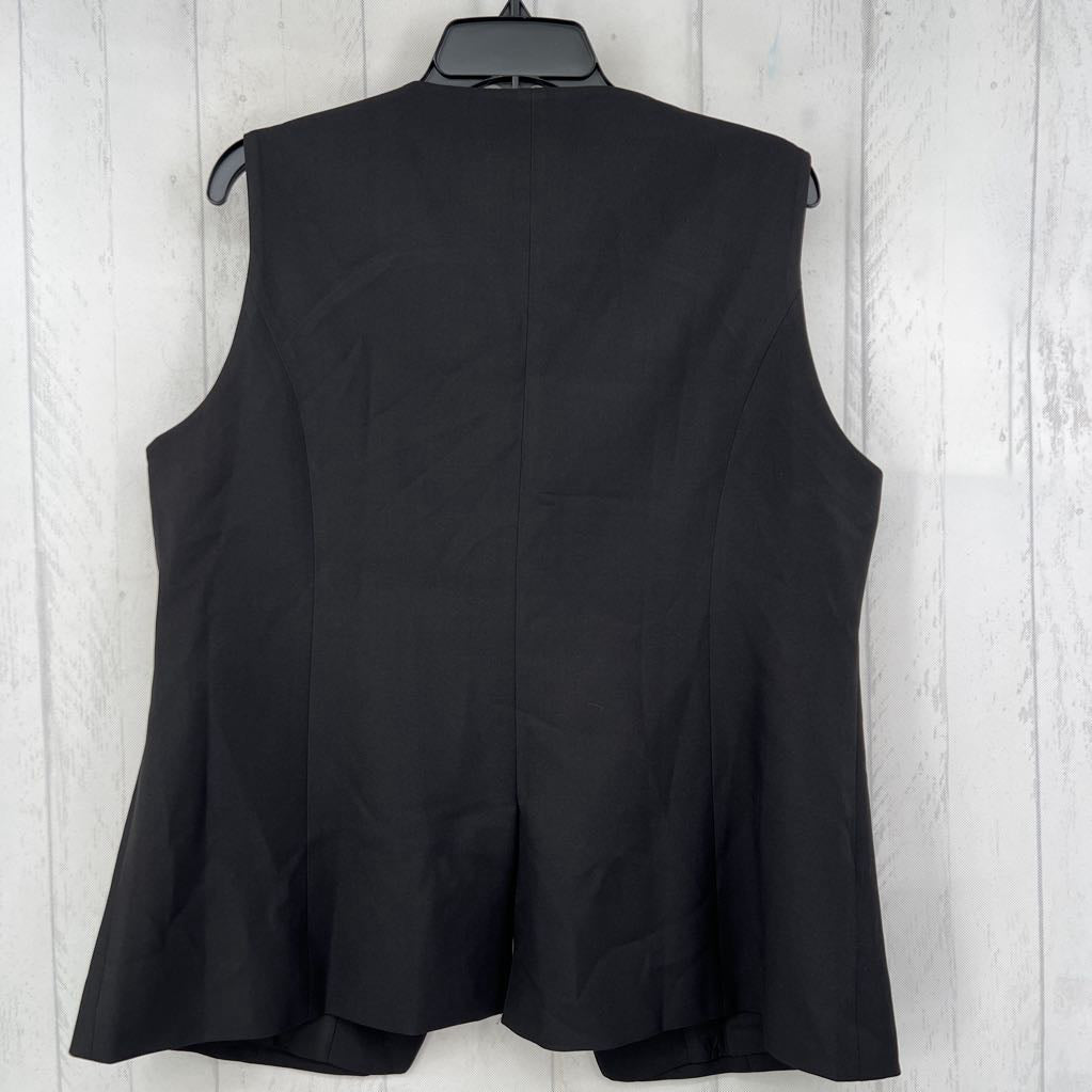 XL button down vest