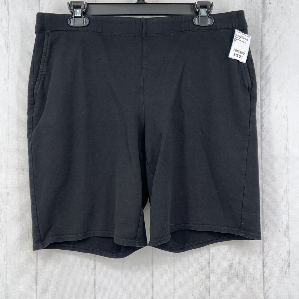 M pull-on shorts