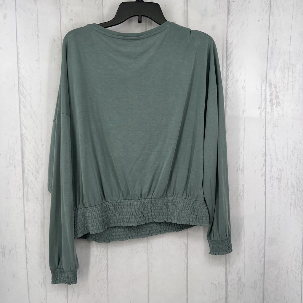 L smocked waist l/s top