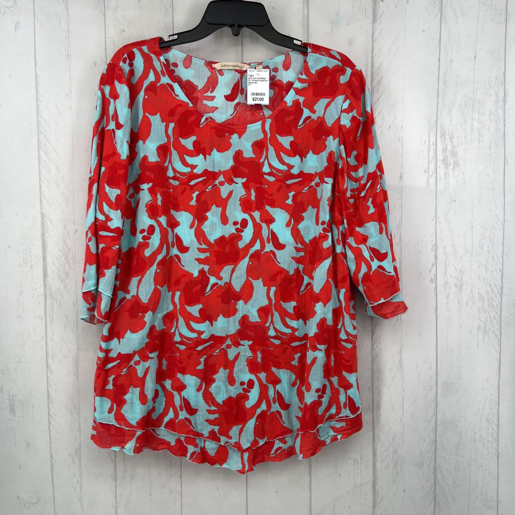 XL flo print layered hem 3/4 slv top