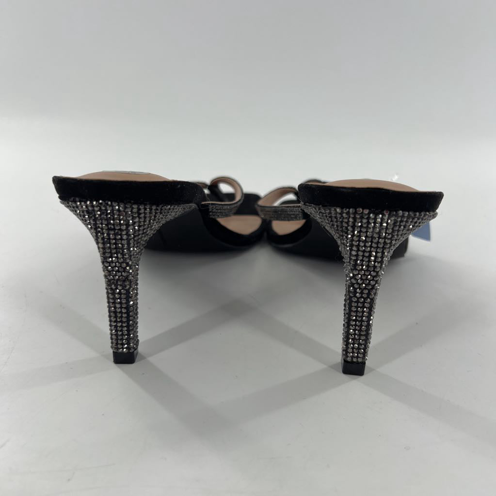 9.5 rhinestone embellishments thong heel sandals
