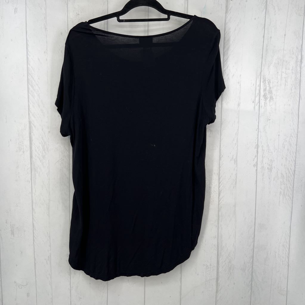 1X embroidered s/s top