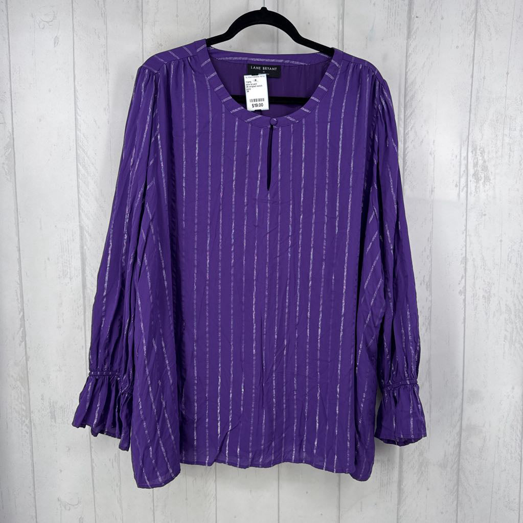 26 striped notch neck l/s top