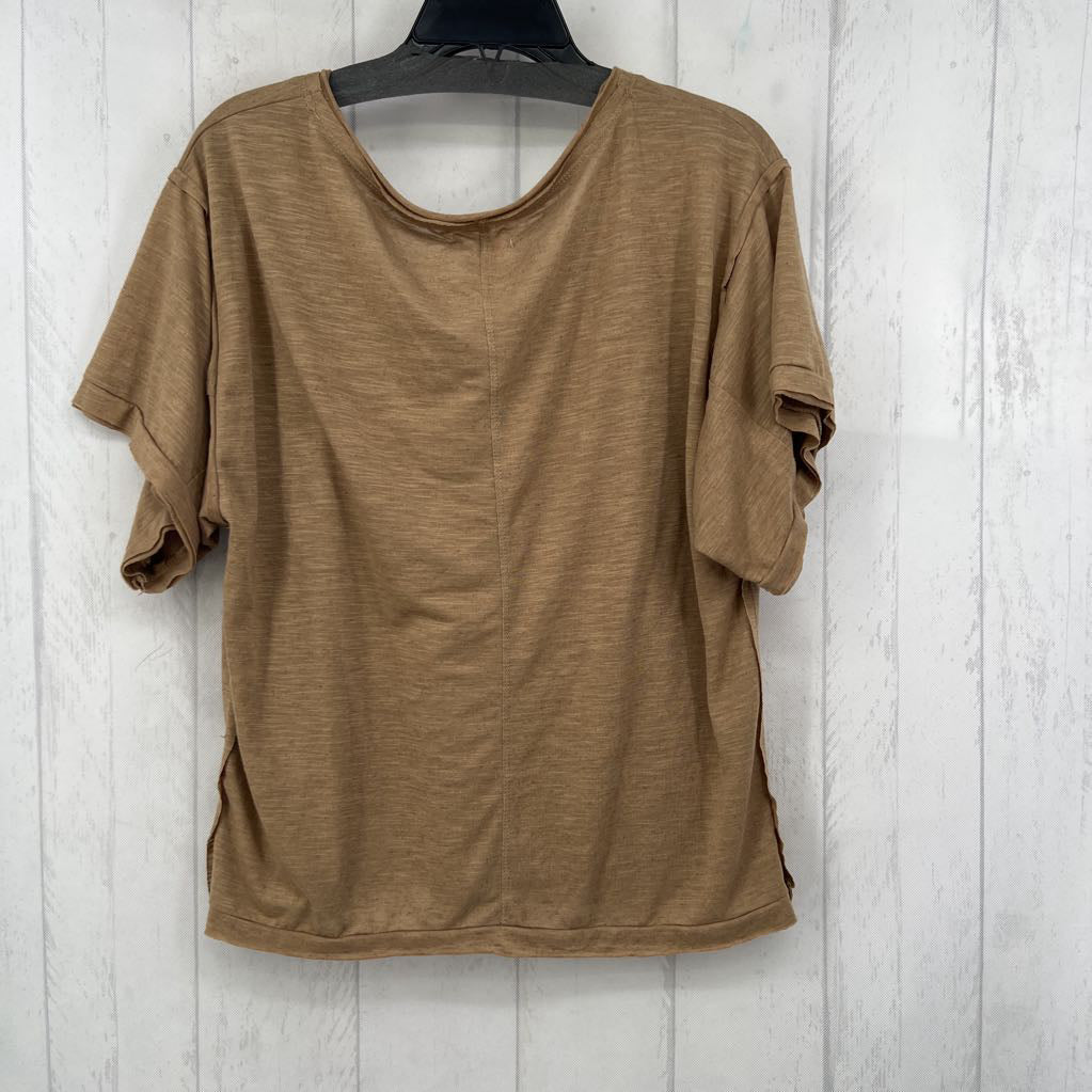 M v-neck drop shoulder s/s tee