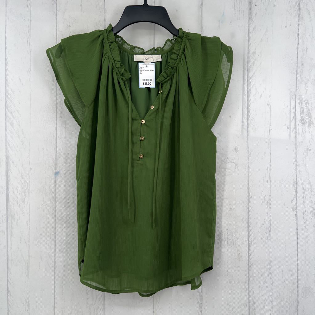 Mp 1/2 button down ruffled slv top