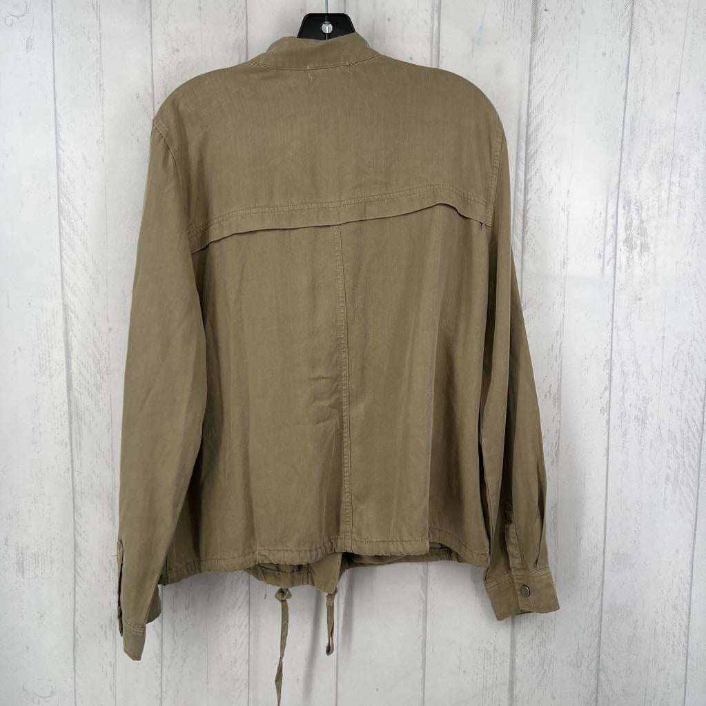L utility shacket