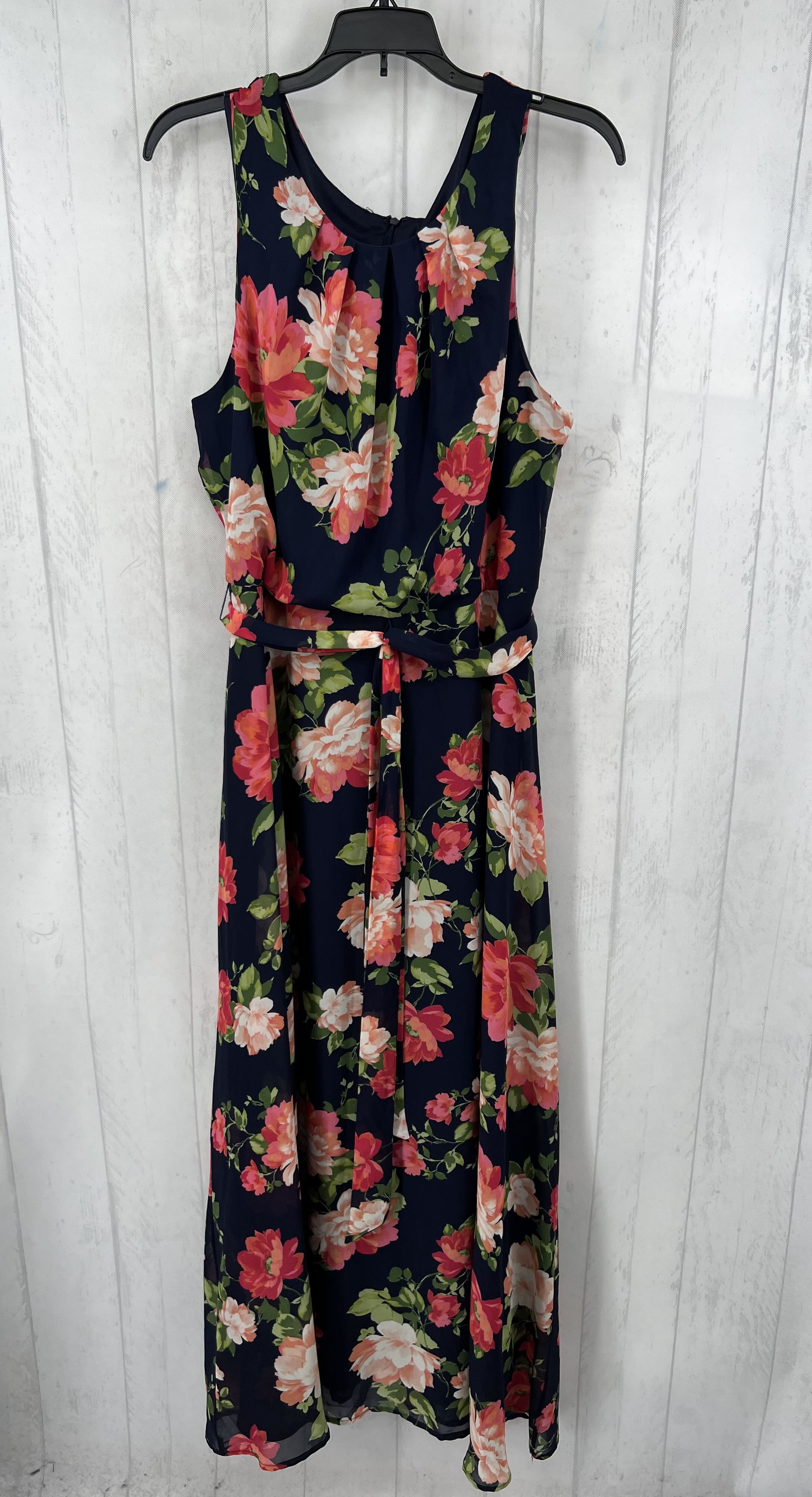 16 flo print belted slvls dress