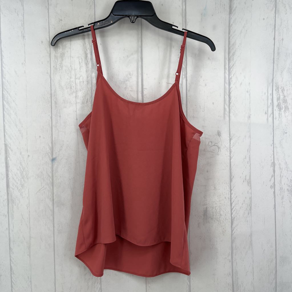 M v-neck tank