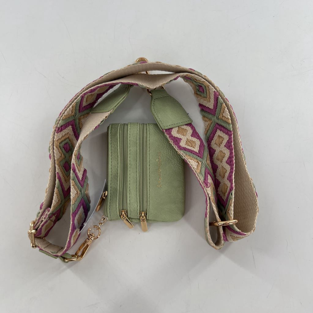woven crossbody strap w/pouch