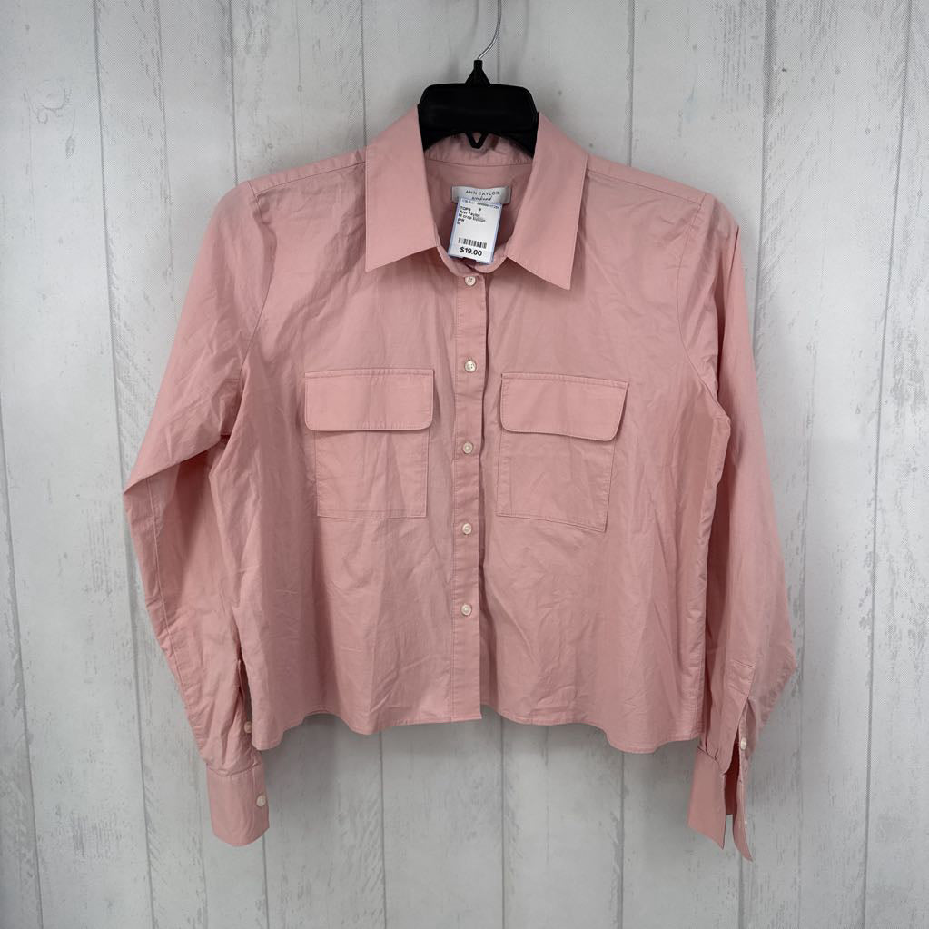 M crop button down l/s top
