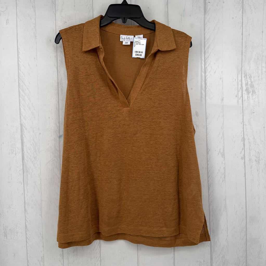XL split neck tank