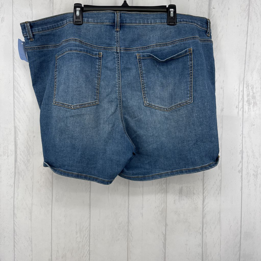 22 stretch denim shorts