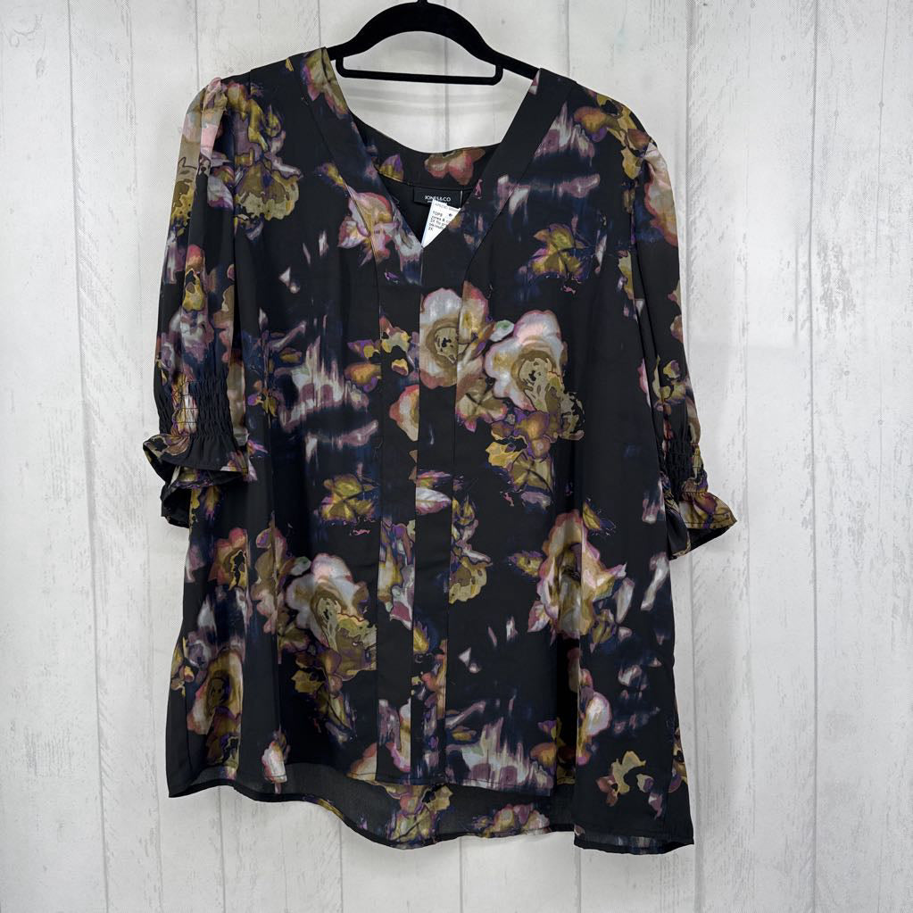 2X flo print v-neck s/s top