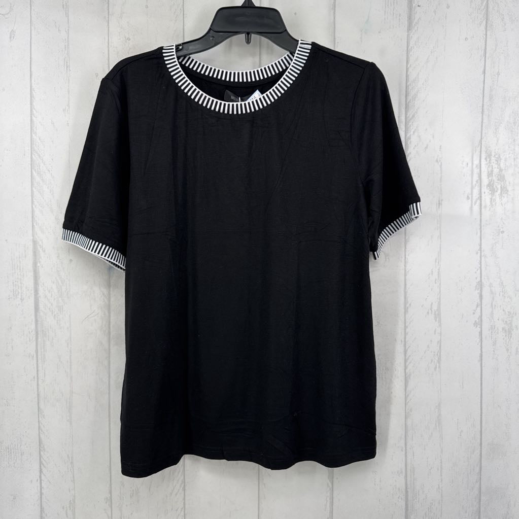 M stripe trimmed s/s tee