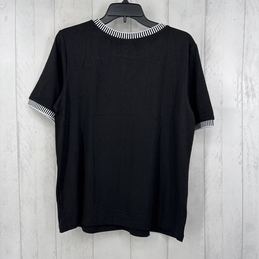 M stripe trimmed s/s tee