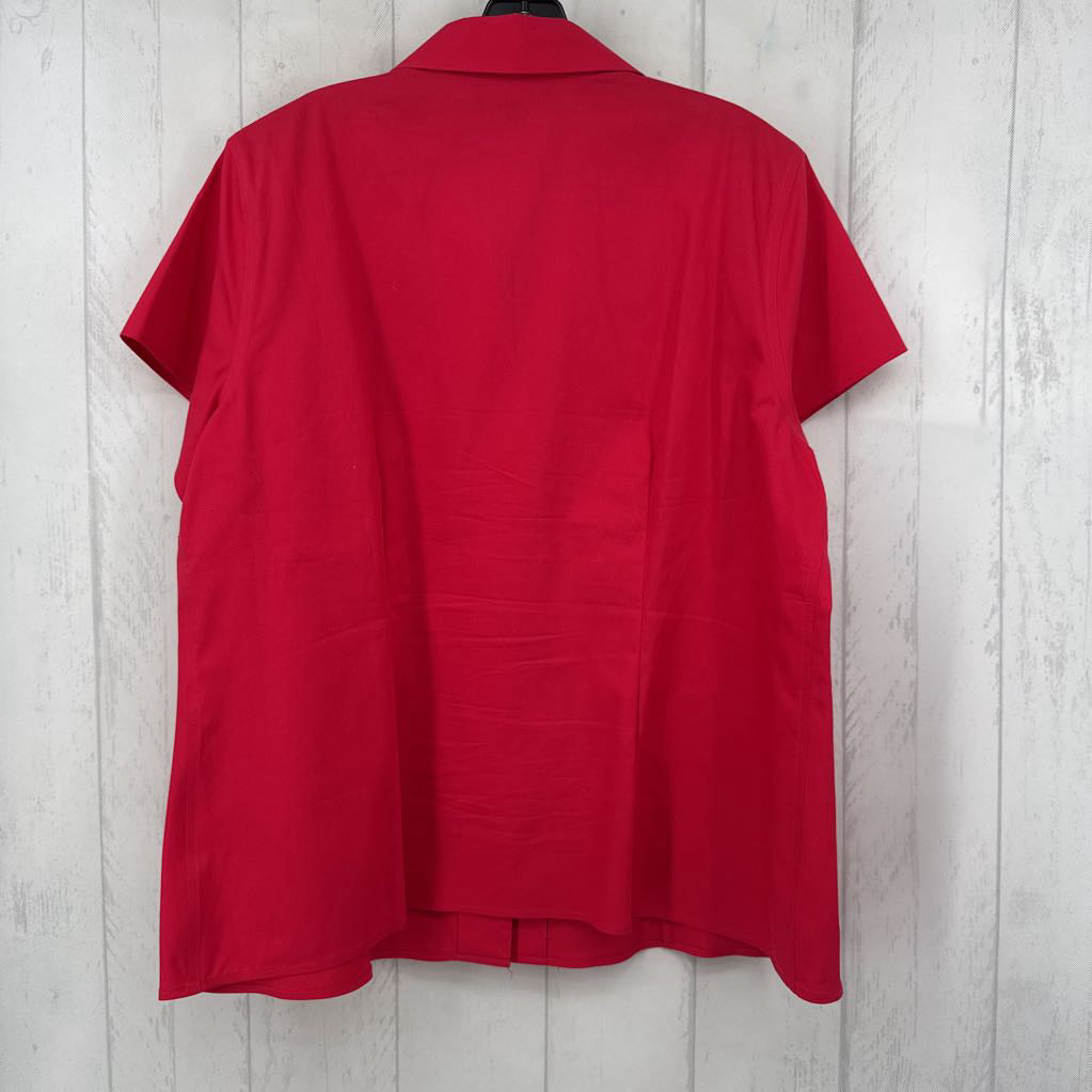 16 button down s/s top
