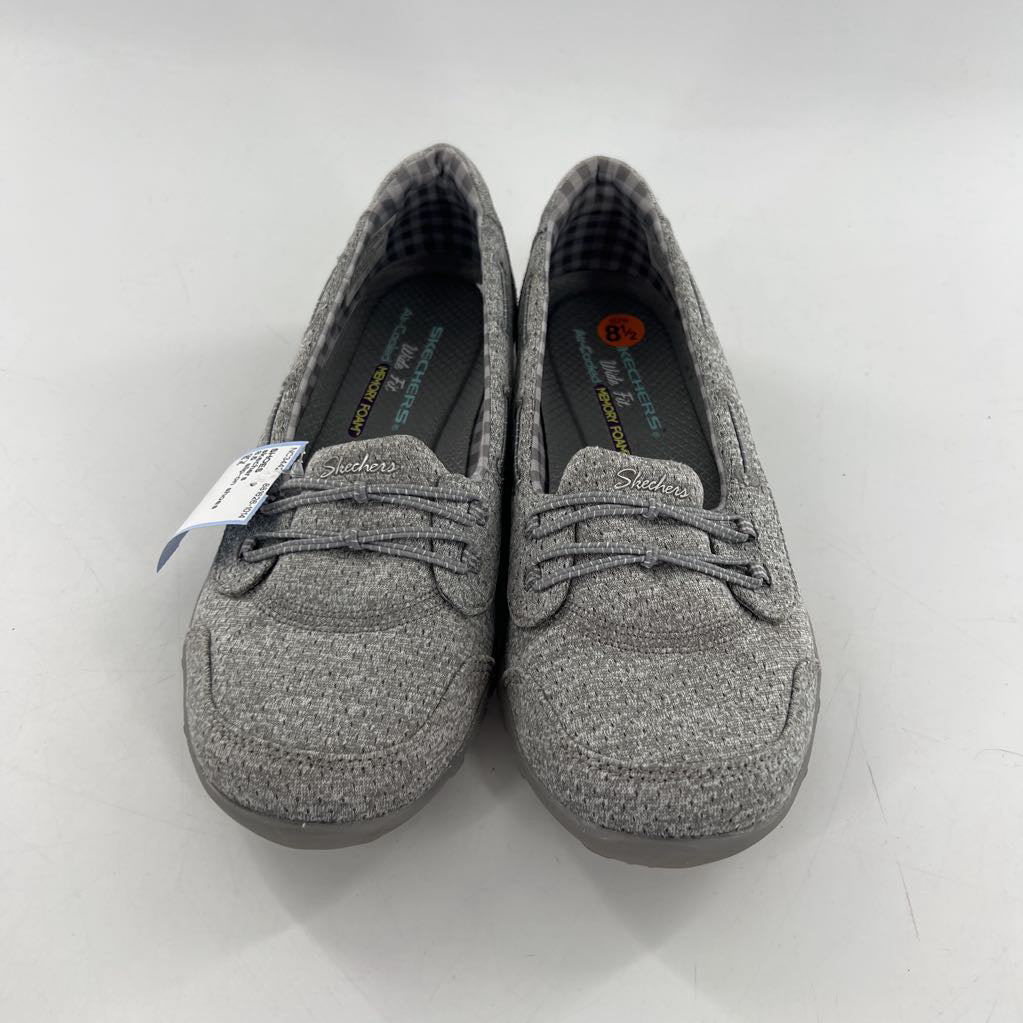 8.5 slip-on shoes