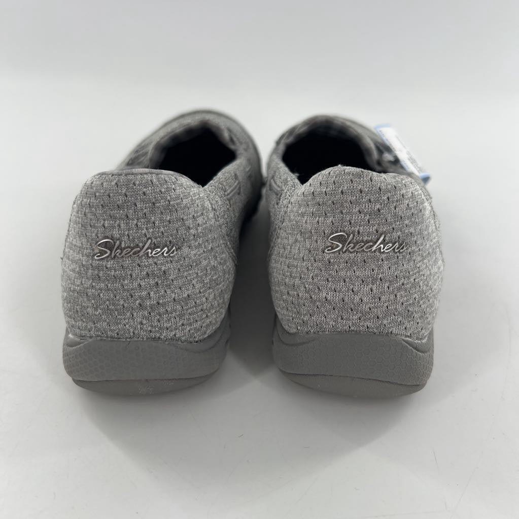 8.5 slip-on shoes