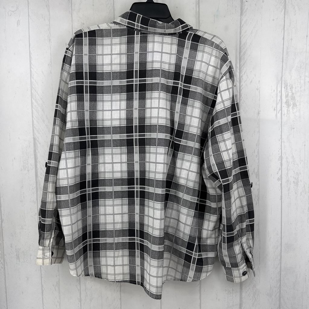 XL plaid gathered hem button down l/s top