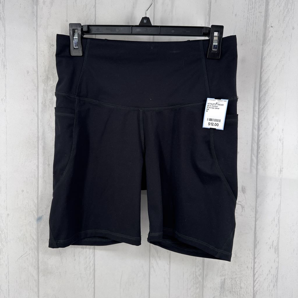 M hi-rise biker shorts