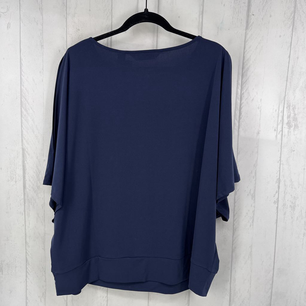 1X cold shoulder s/s top