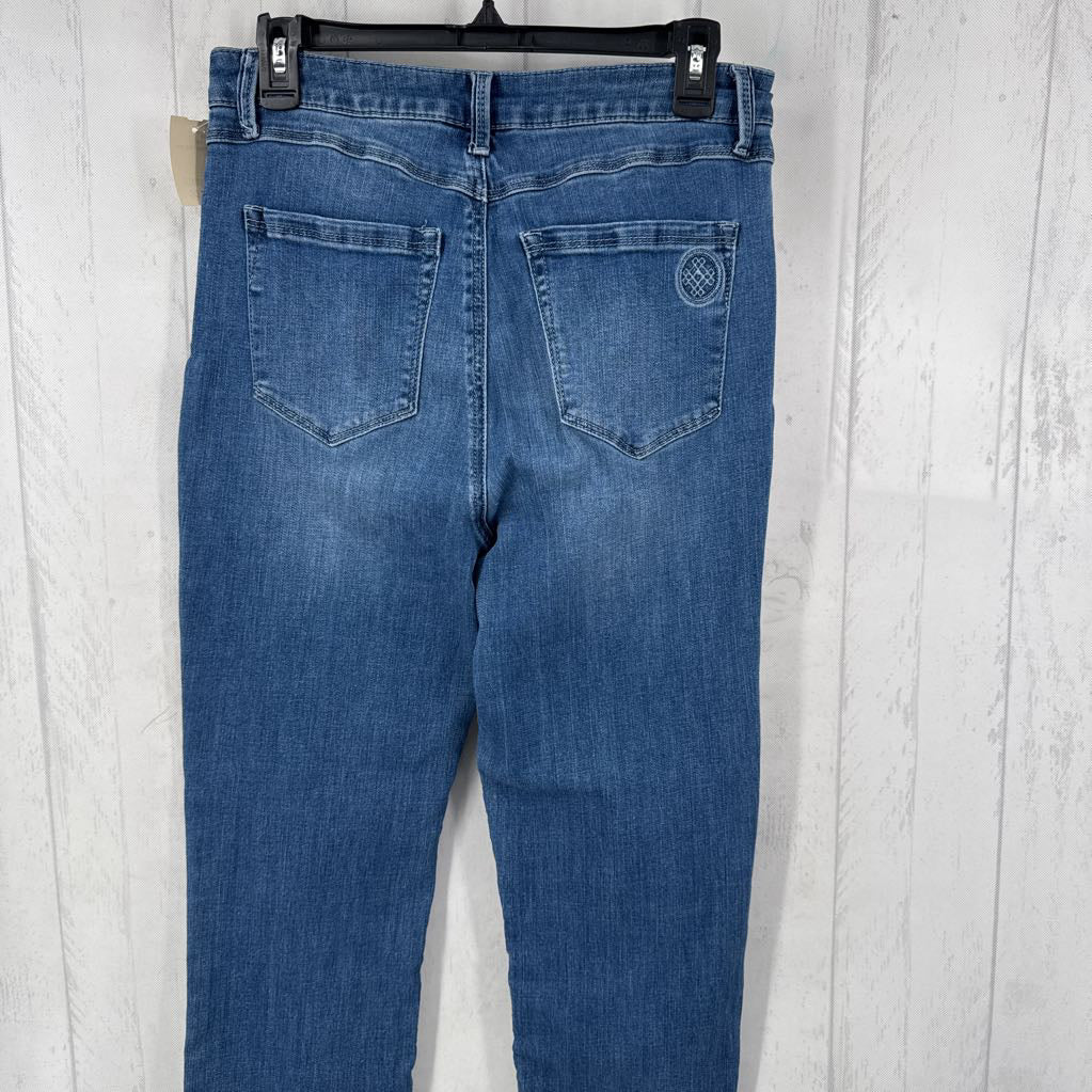 10 straight leg jean