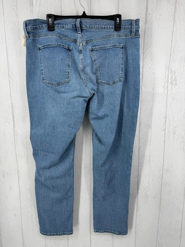 16 mid-rise boyfriend jean