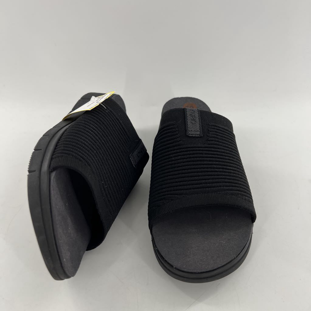 10 slide sandal