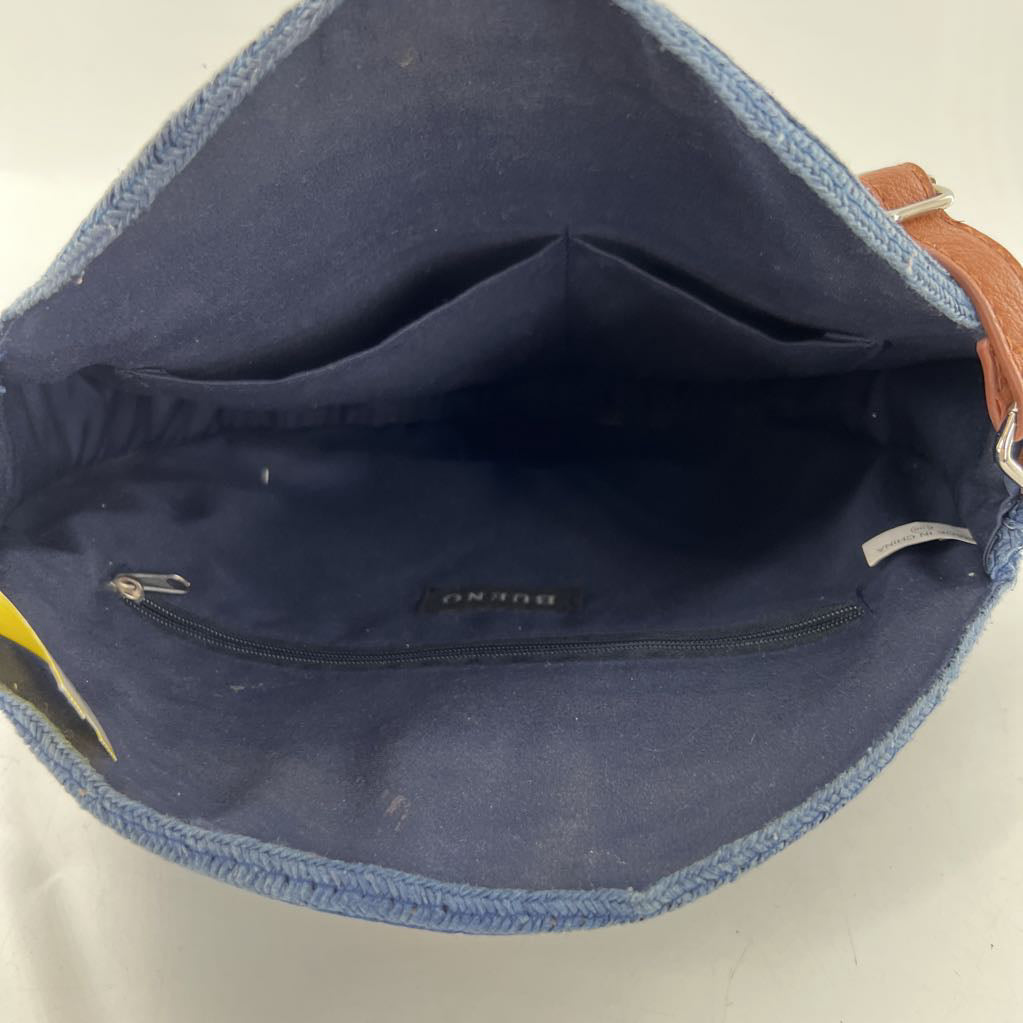 round woven flower straw purse