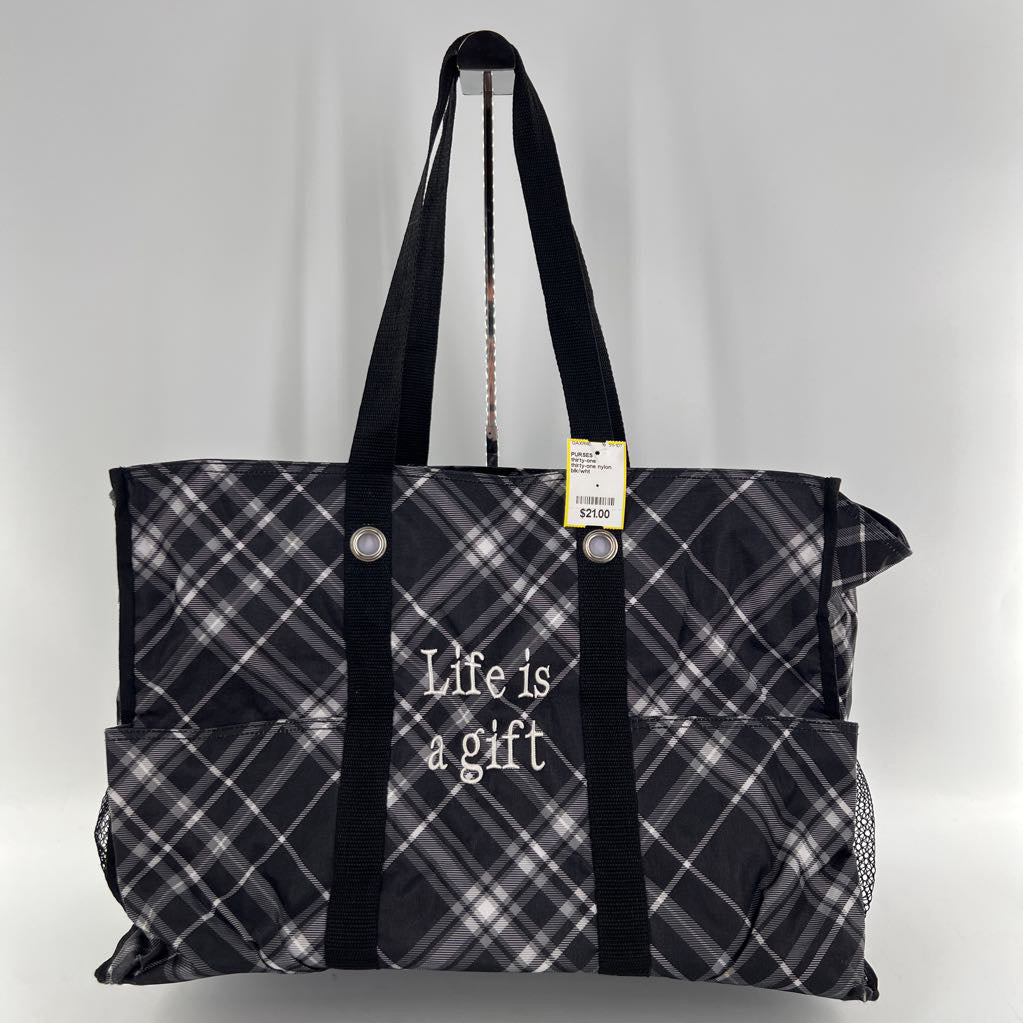 thirty-one nylon plaid utility tote