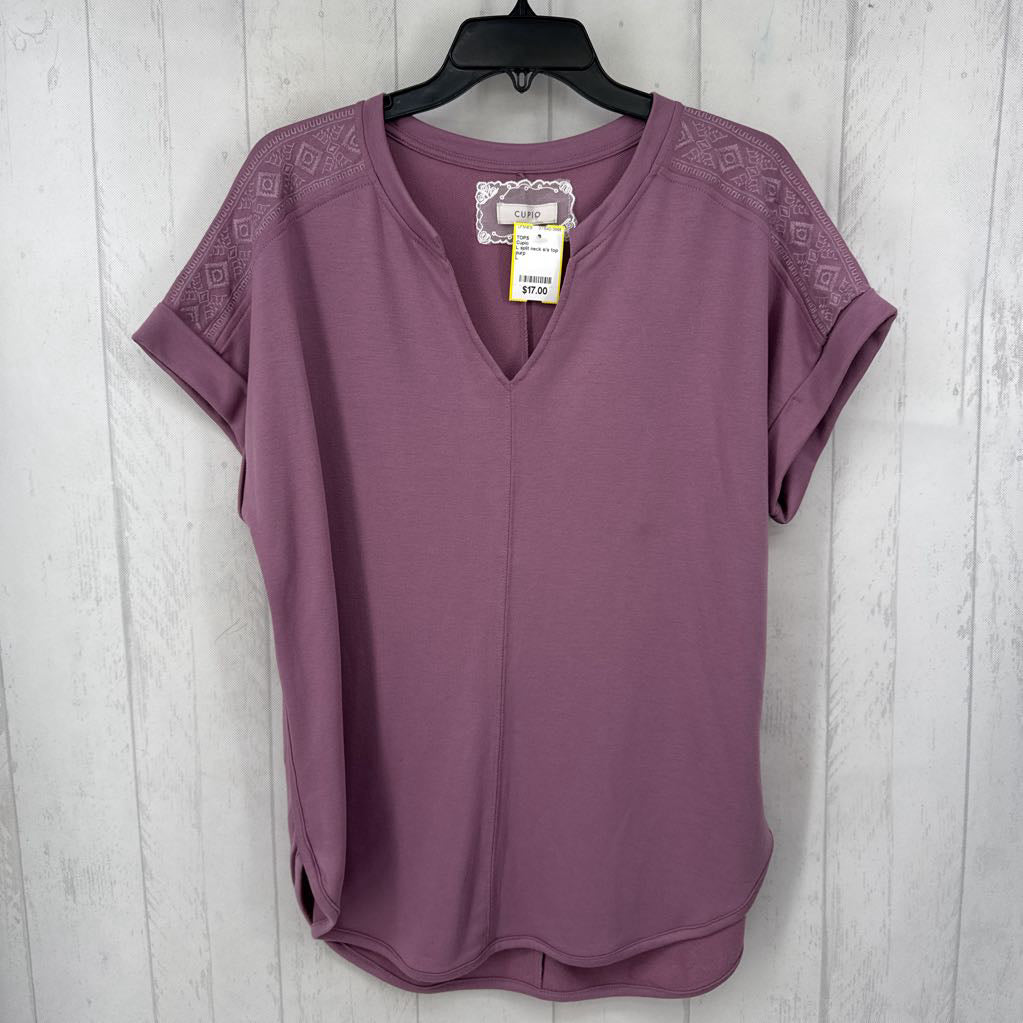 L split neck s/s top